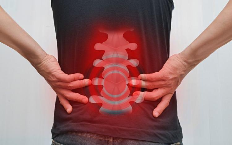 干細胞療法治療脊髓損傷的前景和缺點(diǎn)：正在進(jìn)行的試驗和未來(lái)方向