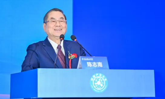 重磅！院士專(zhuān)家共議干細胞萬(wàn)億市場(chǎng)：誰(shuí)能抓住下一個(gè)醫療風(fēng)口？